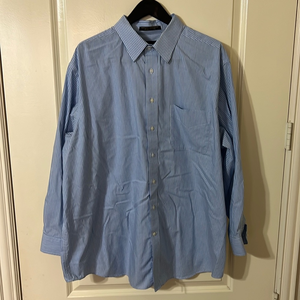 CM Gold Series - Wrinkle Free - button-down shirt. Size 18 1/2, 34/35